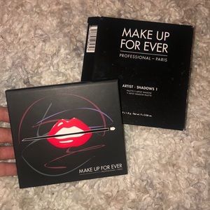 Makeup Forever Artist Shadows 1